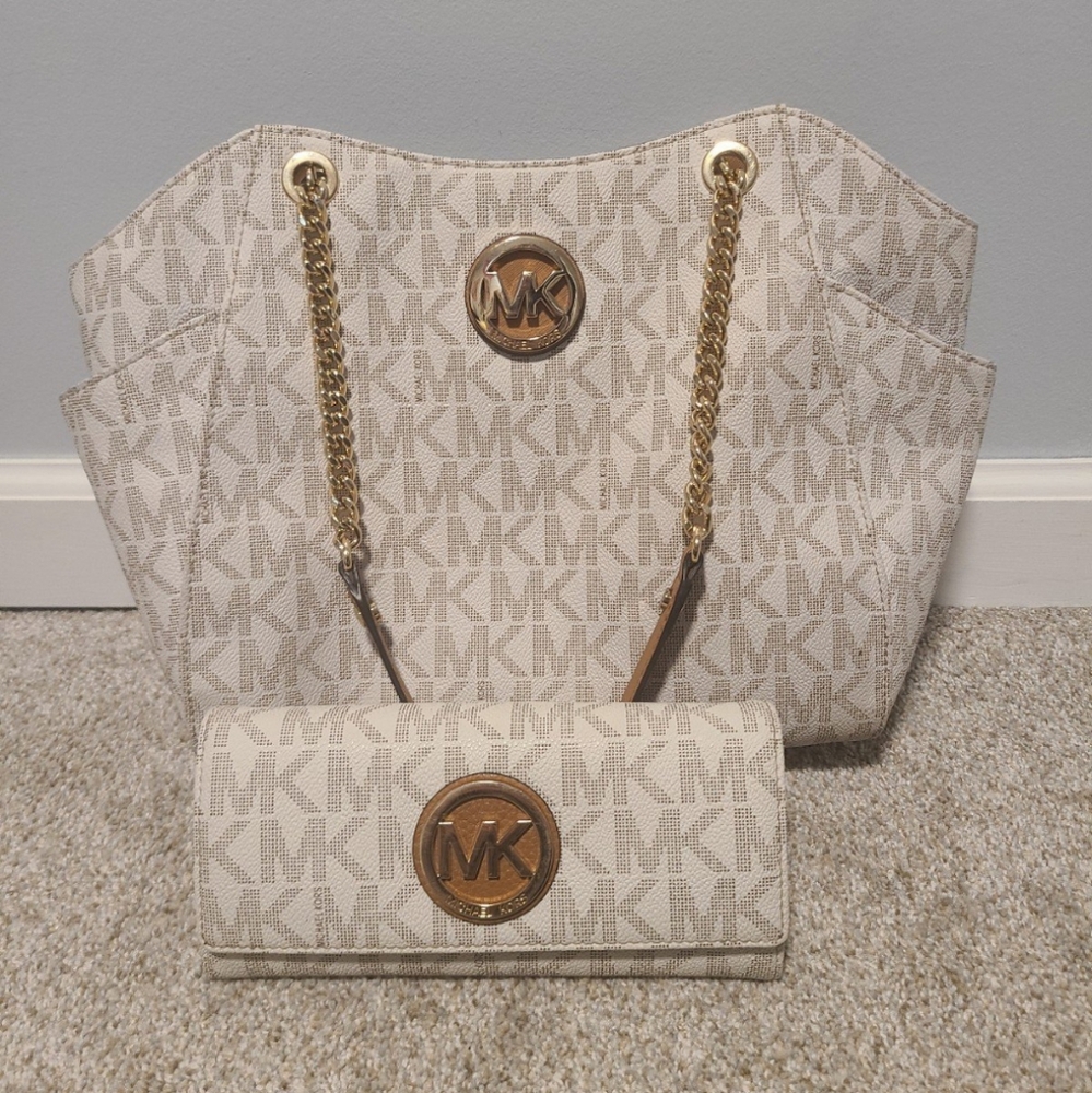 Michael Kors Cream and Gold Women's Bag